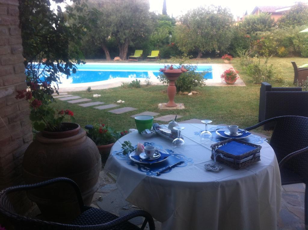 Il Belvederino Bed & Breakfast Brufa Exterior photo